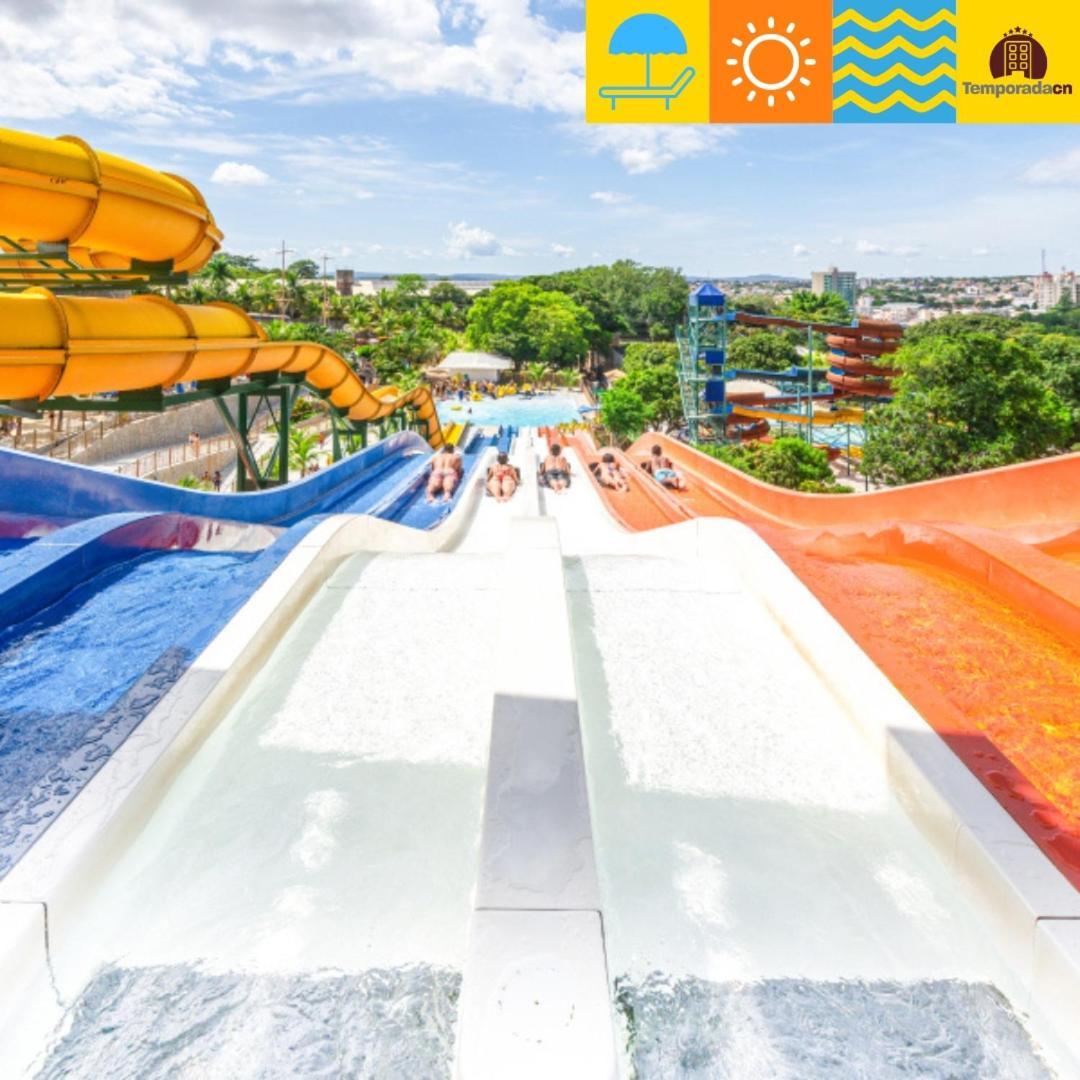 Апарт отель Piazza Com Acesso Ao Acqua Park Калдас-Новас Экстерьер фото